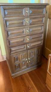 lot 1539 image: Lingerie or jewelry  Wood Chest of Drawers with Cabinet 41x24x19