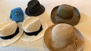 lot 1546 image: Misc hats