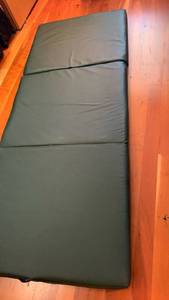 lot 1555 image: Another folding exercise mat 70X30