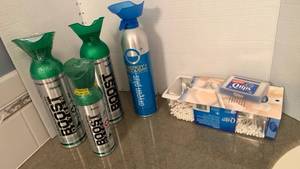 lot 1575 image: Cotton Swabs and Boost oxygen cans