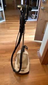 lot 1620 image: Conair Professional Garment Steamer