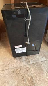 lot 2000 image: Midea dehumidifier