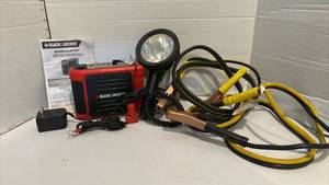 lot 3101 image: Jumper cables, Black & Decker Simple Start, and a Spotlight