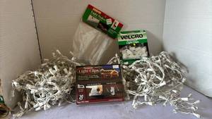 lot 3222 image: Christmas lights and accessories