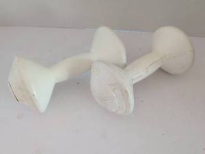 lot 3307 image: 3.3 lb weights
