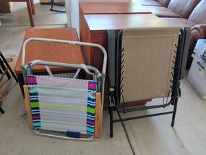 lot 3424 image: Portable Folding Beach Chair, one with Armrests