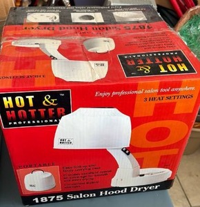 lot 52054 image: Hot & Hotter Professional 1875 Salon Hood Dryer - Retail $40
