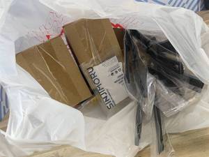 lot 311475 image: 15 Item Mystery Bag (misc. makeup, phone accessories, electronics, hug toys, stuffed animals, keychains, household items, etc.)