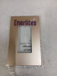 lot 33751 image: ENERLITES Elite Series Screwless Decorator Wall Plate Child Safe Outlet Cover, Gloss Finish, Size 1-Gang 4.68 H x 2.93 L, Unbreakable Polycarbonate Thermoplastic, SI8831-GD, Gold - Retail $9