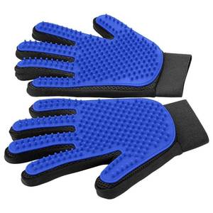 lot 33773 image: Upgrade Efficient Pet Hair Remover Gloves - Gentle Shedding Brushes for Dogs, Cats & Horses with Long and Short Hair - 1 Pair (Blue) - Retail $13
