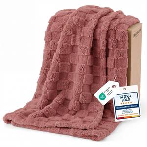 lot 32379 image: Bedsure GentleSoft Dusty Pink Throw Blanket for Couch - Checkered Fleece Blankets Gifts for Women Kids Girls, Cute Soft Cozy Throw for Bedroom Home Decor Gifts, 50x60 Inches - Retail $20