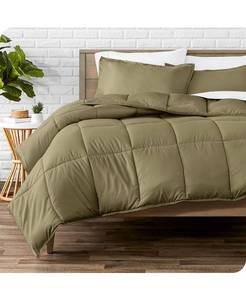 lot 1275 image: Bare Home Down Alternative Comforter Set - Green - King