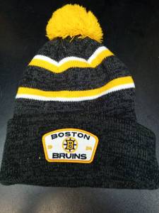 lot 1081 image: Boston Bruins NHL Winter Knit Beanie Hat with Pom - Retail $15