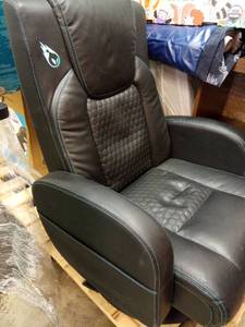 lot 1170 image: Gaming Chair with Black LeatherWide swivel baseSide pockets  - Retail $150