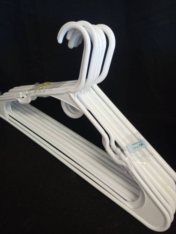 lot 2048 image: Set of 8 White Plastic Clothes Hangers - Retail $9