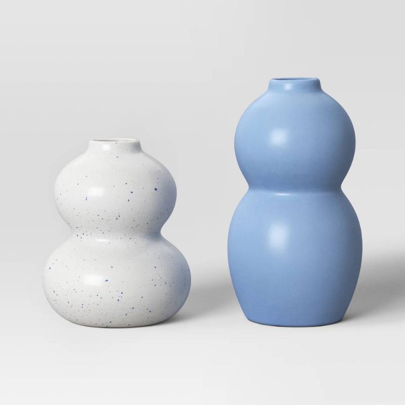 lot 2006 image: 2pk Bud Vase Blue - Room Essentials�� - Retail $10