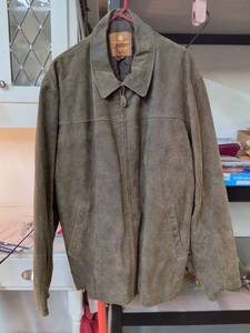 lot 46 image: Territory Ahead Mens Brown Leather Jacket Size 2XL