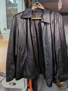 lot 63 image: Mens Black Leather Motorcycle Jacket