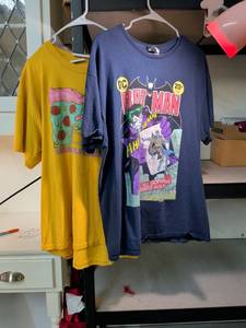 lot 86 image: DC Batman Joker Comic Book Graphic T-Shirt tall 2XL
