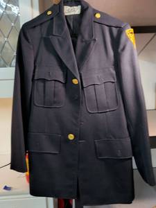 lot 102 image: St Johns Military School Cadet Dress Uniform Jacket with Patches and pants