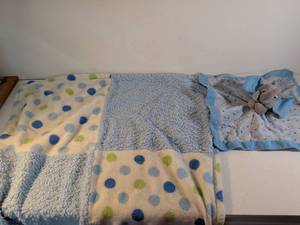 lot 154 image: Baby Blanket Set with Elephant Lovey Security Blanket