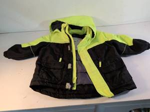 lot 165 image: Wonder Kids Winter Puffer Jacket Size 18 Months