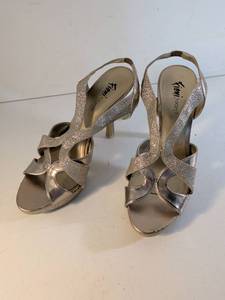 lot 186 image: Fioni Night Gold Glitter Strappy Heeled Sandals Size 10