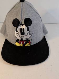 lot 189 image: Disney Mickey Mouse Embroidered Baseball Cap