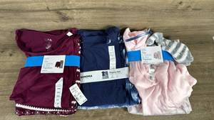 lot 125 image: Womens 3-Piece Pajama Sets Bundle - Small Size
