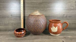 lot 138 image: Handcrafted Pottery Set with Textured Vase Bowl and Maple Leaf pitcher