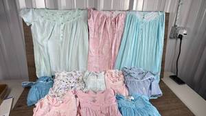 lot 142 image: Womens Cotton Nightgown Collection Lot