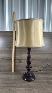 lot 287 image: Traditional Table Lamp with Beige Fabric Shade