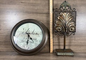 lot 307 image: Wisdom Quote Wall Clock and Decorative Metal Stand Set