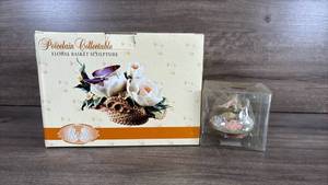 lot 320 image: Classic Treasures Porcelain Floral Basket Sculpture with Butterflies