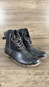lot 354 image: Fabkids Black Duck Boot Style Waterproof Ankle Boots