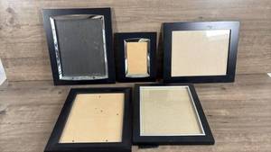 lot 401 image: Black Picture Frames Set Mixed Sizes