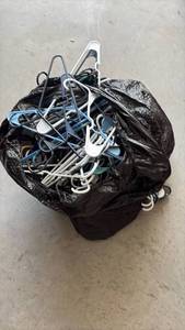 lot 412 image: Large Bag of Mixed Plastic Clothes Hangers