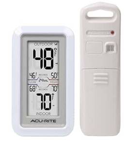 lot 57721 image: 02049 Digital Thermometer with IndoorOutdoor Temperature, White - Retail $23