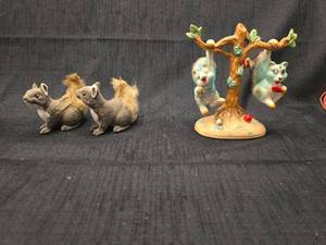 lot 5550 image: Ceramic Animal Figurines and Tree Squirrel Collectibles