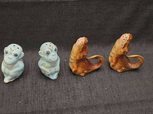 lot 5583 image: Ceramic Animal Salt and Pepper Shaker Set Collection