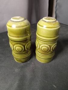 lot 40842 image: Green Ceramic Salt and Pepper Shakers with Circular Pattern