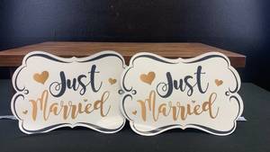 lot 40506 image: Just Married Magnetic Wedding Signs Set of 2