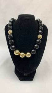 lot 5378 image: Black and Gold Beaded Statement Necklace