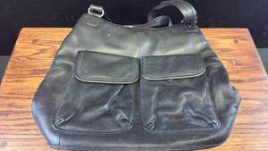 lot 5441 image: Black Leather Multi-Pocket Handbag with Shoulder Strap