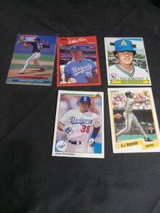 lot 5004 image: 1990s Baseball Card Collection Lot