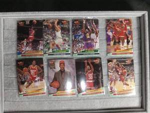 lot 5040 image: 1992-93 Fleer Basketball Trading Cards Collection