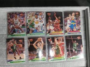 lot 5045 image: 1992-93 Fleer Ultra Basketball Card Collection