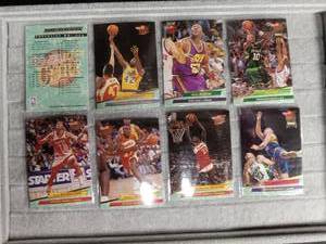 lot 5046 image: 1992-93 Fleer Ultra Basketball Cards Collection