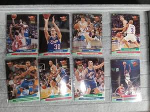 lot 5048 image: 1992-93 Fleer Ultra NBA Basketball Trading Cards Collection