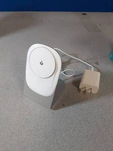 lot 290 image: Fast Charging Magnetic Phone Stand  - Retail $0
